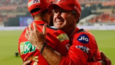 Photo of IPL-୨୦୨୭ ପୂର୍ବରୁ ପଞ୍ଜାବ କିଙ୍ଗସକୁ ଝଟକା: ଦଳ ଛାଡ଼ିଲେ ୨ ଅଭିଜ୍ଞ ସପୋର୍ଟ ଷ୍ଟାଫ୍